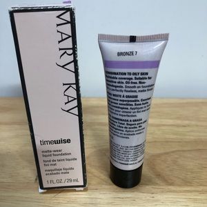 New Mary Kay Foundation Bronze 7 Matte Wear